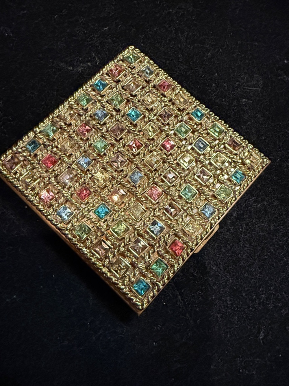 A stunning 1950's powder compact by Volupte, USA.